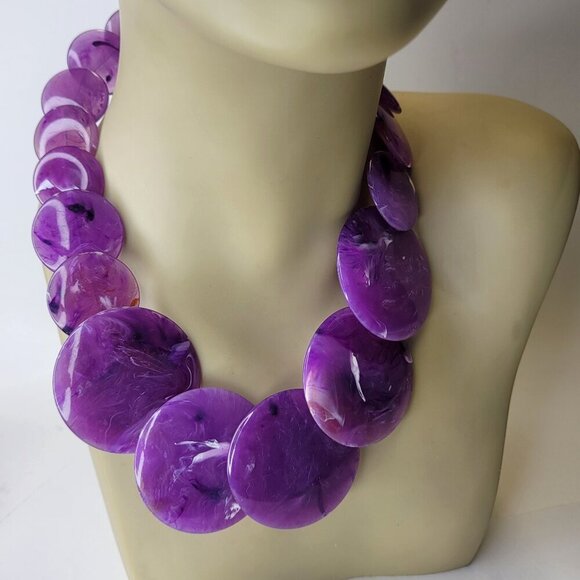 Vintage Purple Statement Choker Necklace Lucite Purple Bead Necklace - Picture 1 of 8